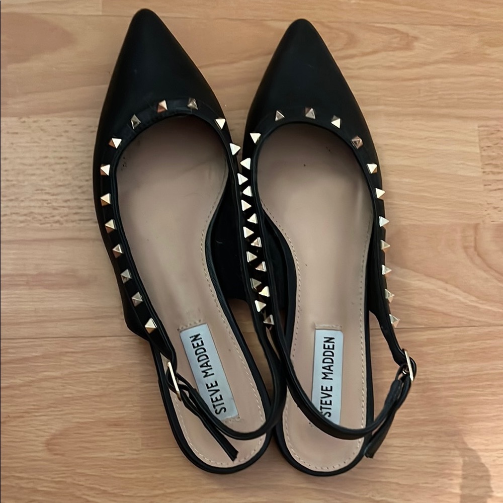 Steve Madden Black Pointed Slingback Flats with Gold Studs